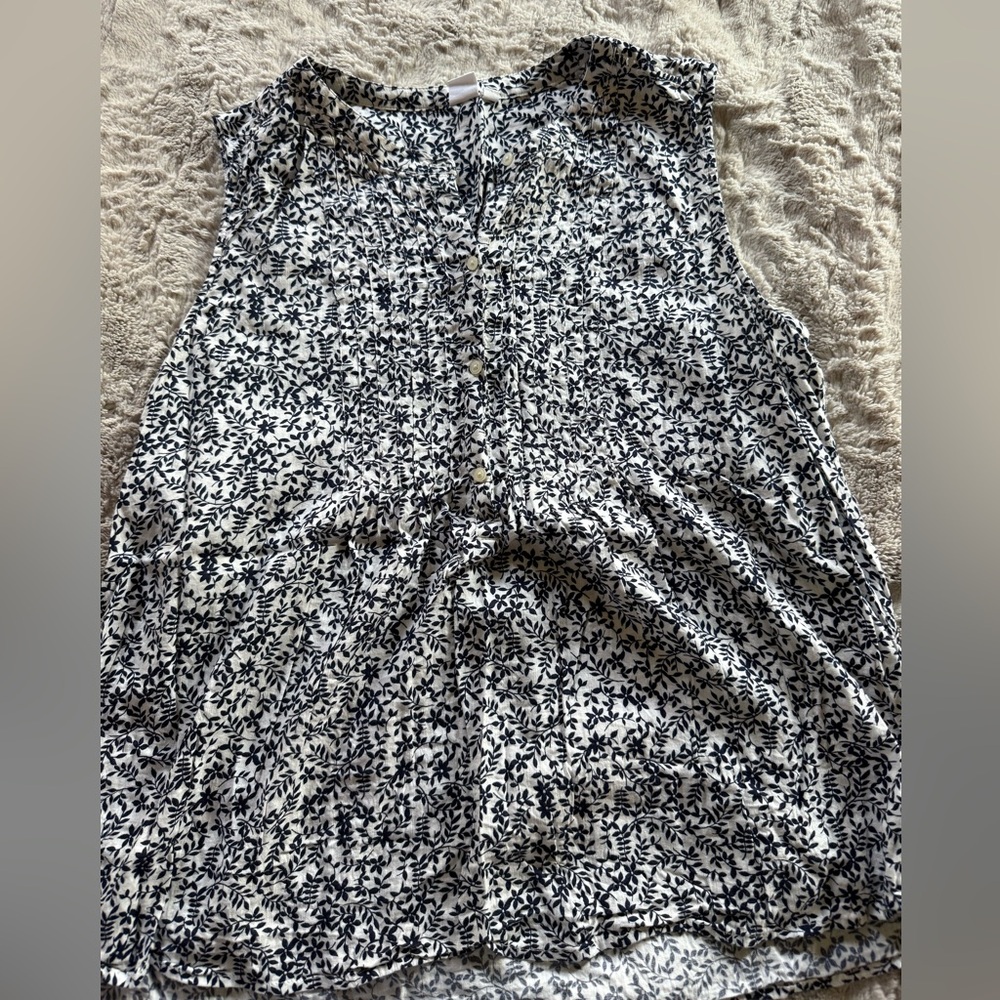 Navy Blue and White Floral Sleeveless Top